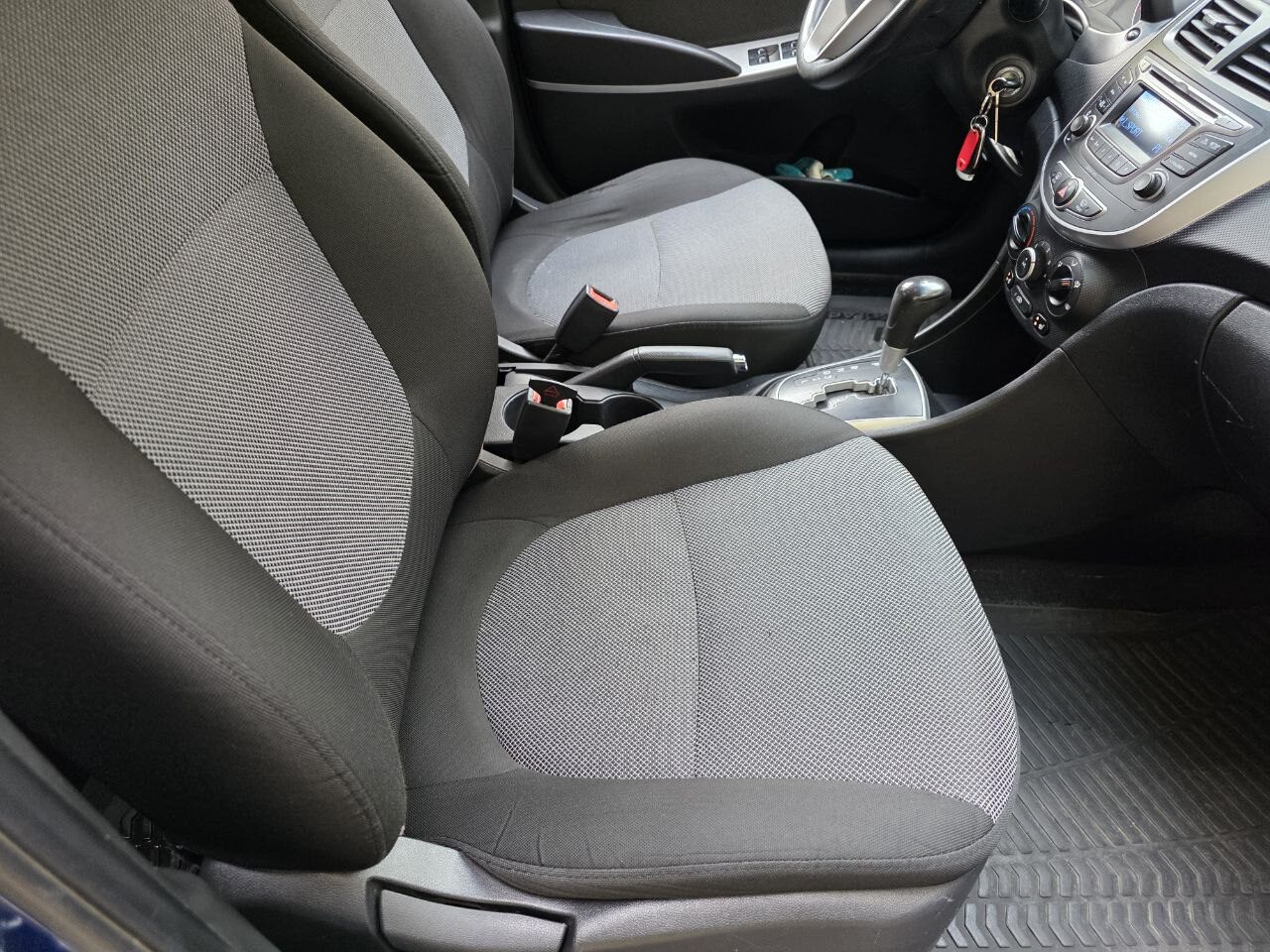 Аренда Хендай Солярис (Hyundai Solaris I) AT