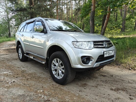 Аренда Мицубиси Паджеро Спорт (Mitsubishi Pajero Sport)
