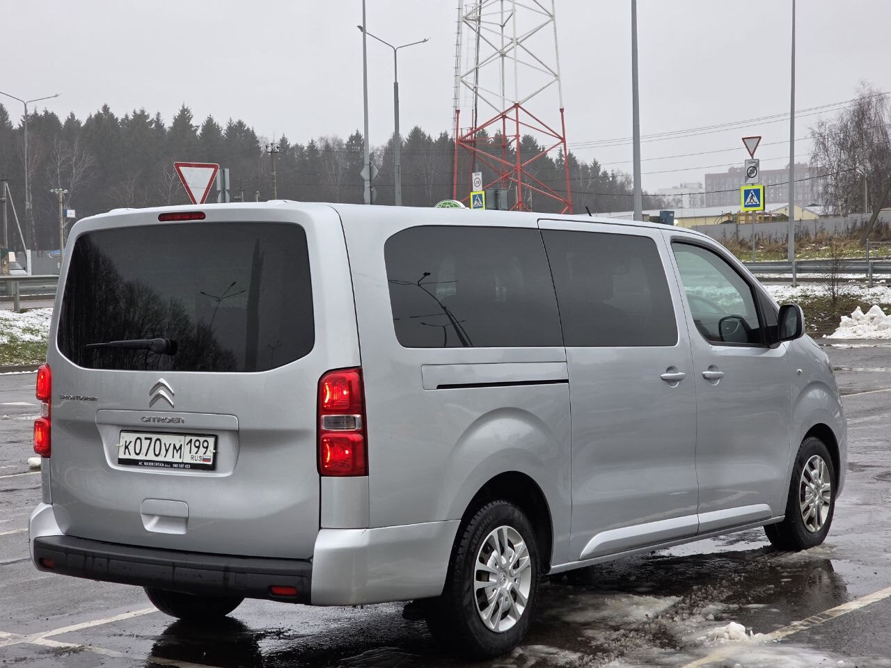 Аренда Citroen SpaceTourer XL long