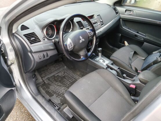 Аренда Mitsubishi Lancer X